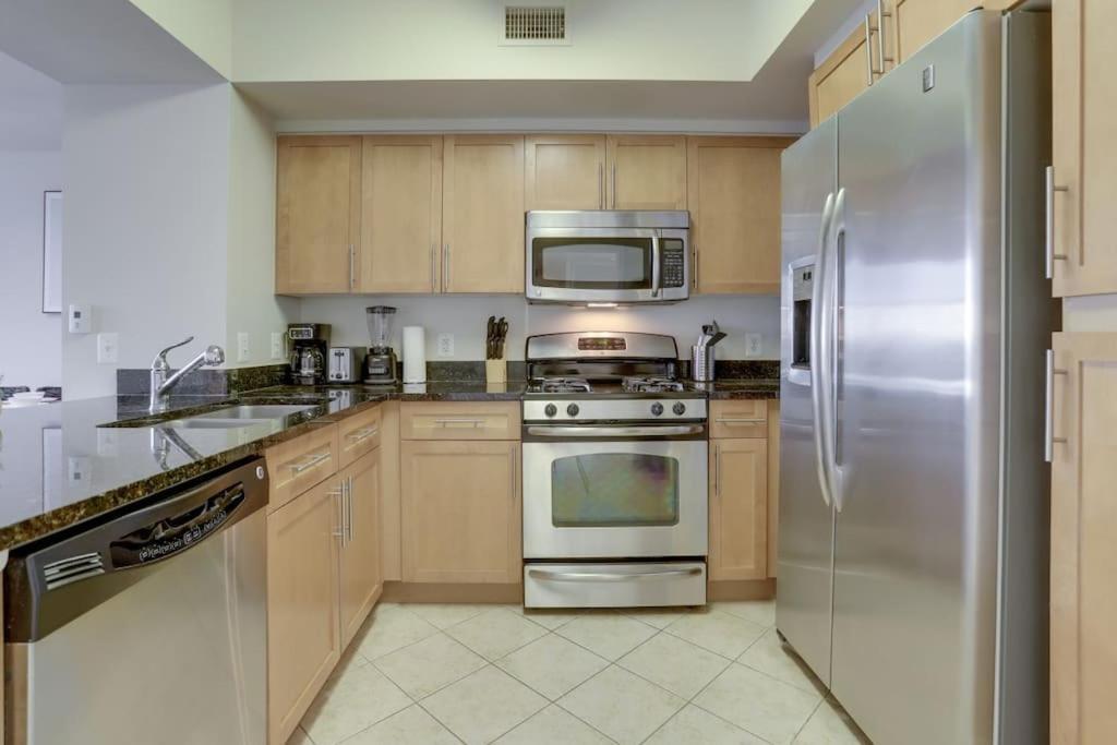 Fantastic 2 Bedroom Condo At Pentagon City Arlington Exteriér fotografie