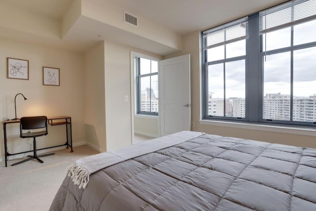 Fantastic 2 Bedroom Condo At Pentagon City Arlington Exteriér fotografie